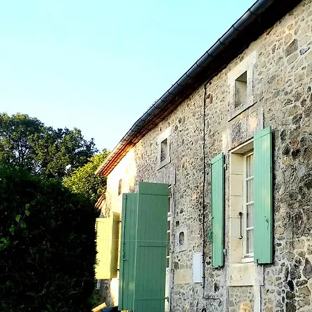 Les Volets Verts, Roussines, Charente, 16310 France Exterior foto